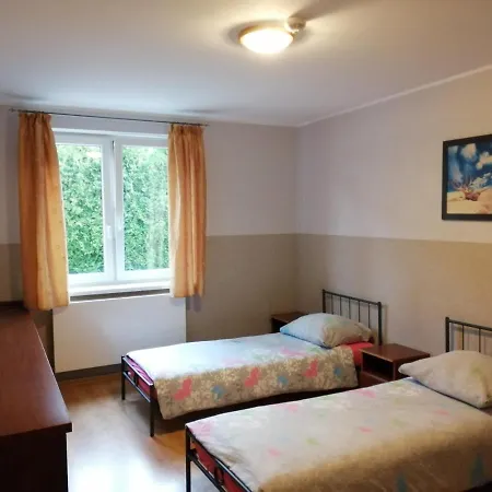 Hostel Goscinne Z Prywatna Lazienka Dla Firm