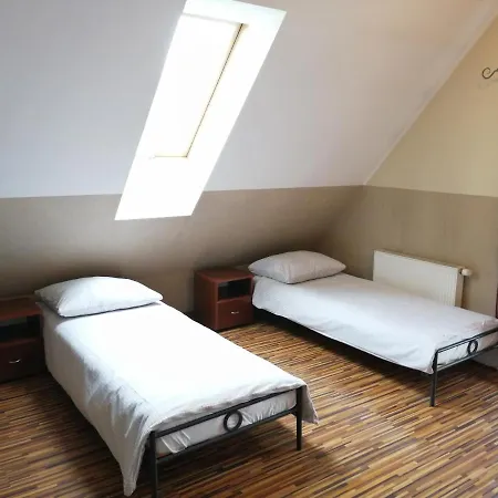 Goscinne Z Prywatna Lazienka Dla Firm