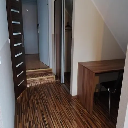 Goscinne Z Prywatna Lazienka Dla Firm * Gliwice