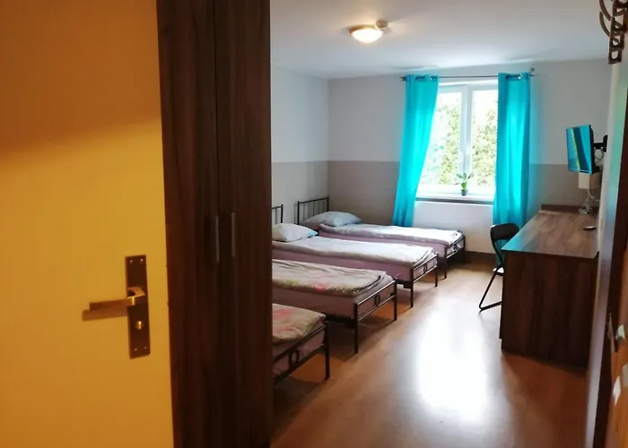 Hostel Goscinne Z Prywatna Lazienka Dla Firm