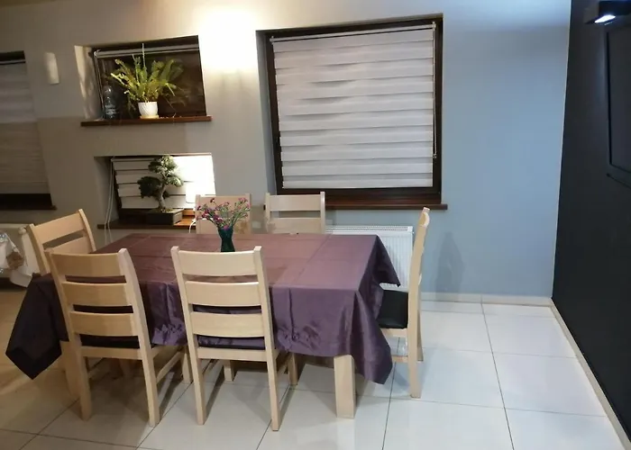 Goscinne Z Prywatna Lazienka Dla Firm Hostel Gliwice